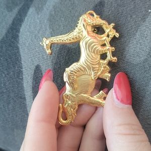 PD Vintage Brooch African Animals Elephant Zebra Giraffe  Brooch